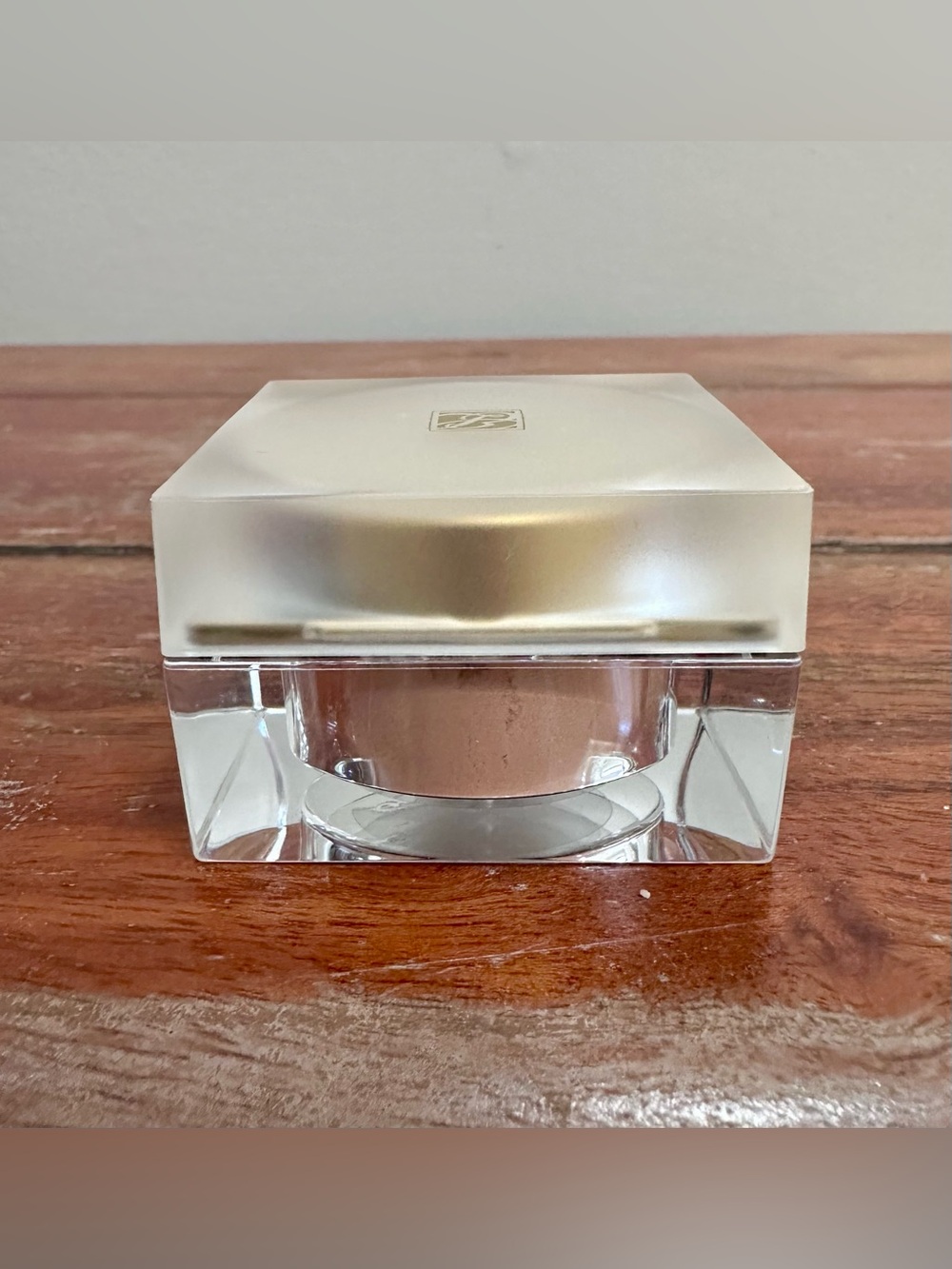 NWT Estee Lauder So Ingenious Multi-Dimension Loose Powder - Brown and Gold
